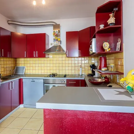 Apartment Pcelica Maja Crikvenica