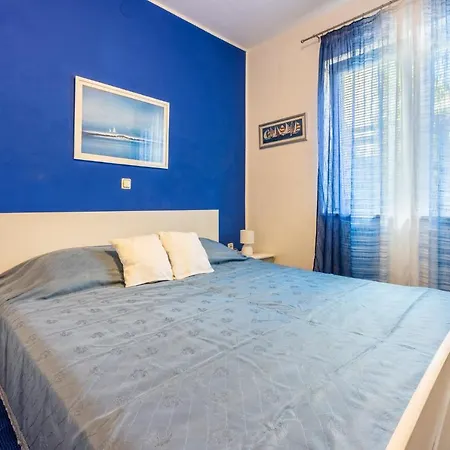 Pcelica Maja * Crikvenica