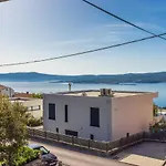 Apartment Pcelica Maja Crikvenica
