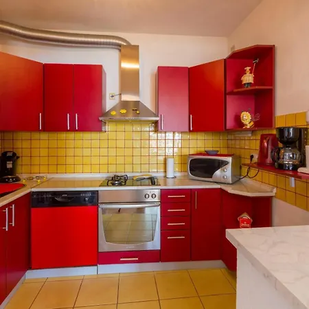 Pcelica Maja Apartment