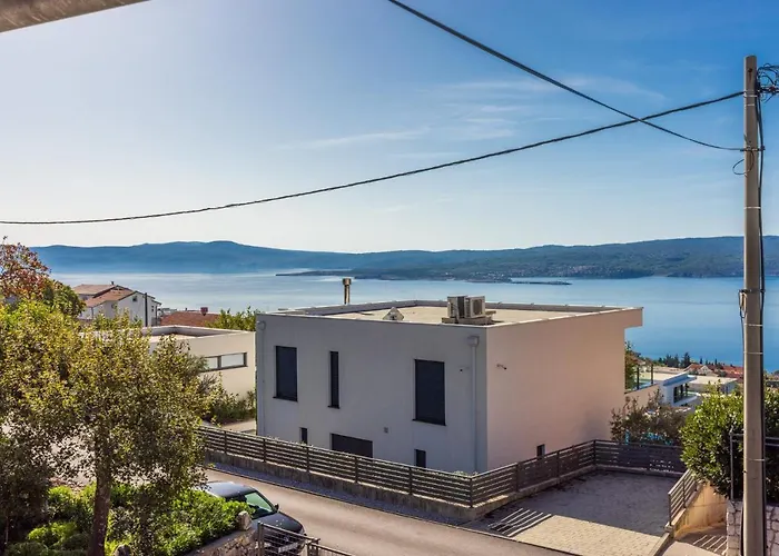 Daire Pcelica Maja Crikvenica